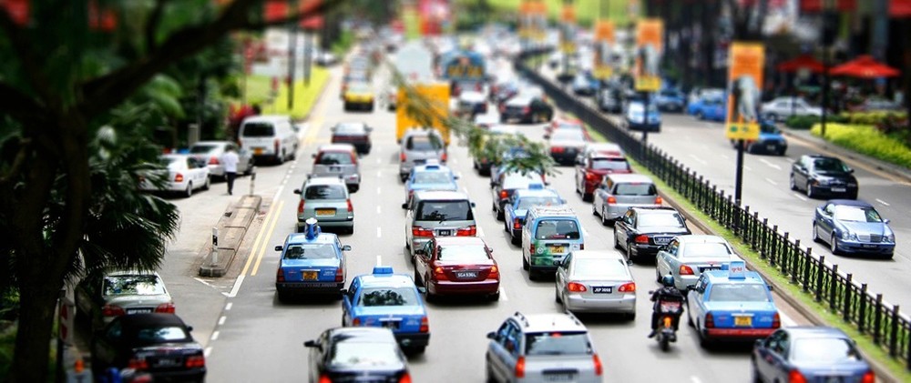 Image of cars in traffic.