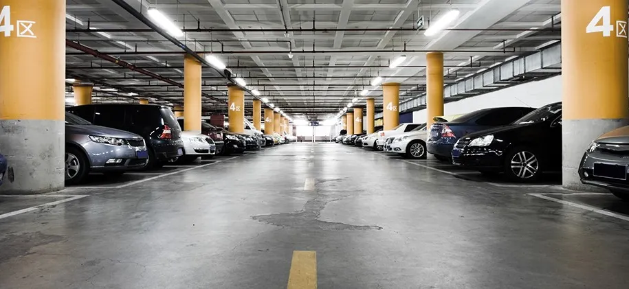 Parking garage